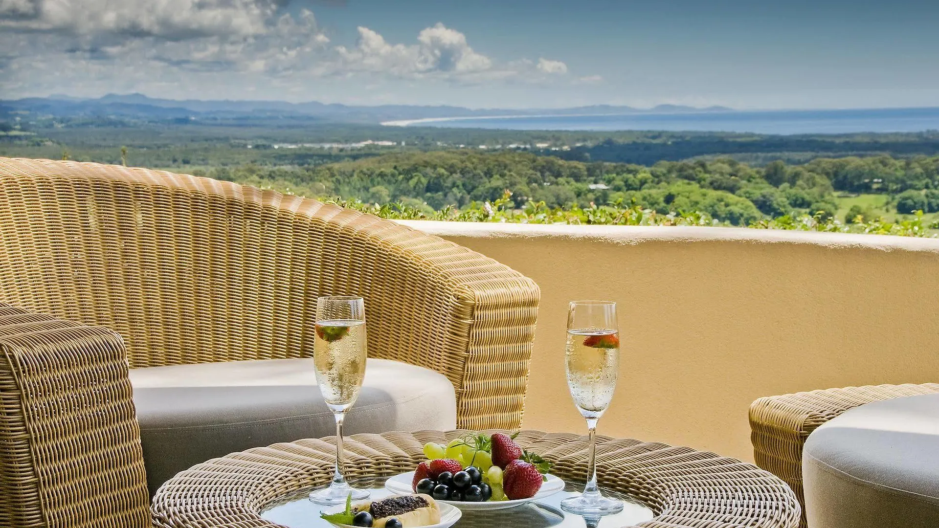 The Summerhouse Hotel Coopers Shoot  Byron Bay