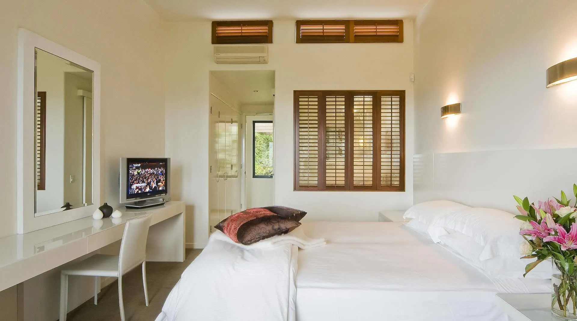 The Summerhouse Hotel Coopers Shoot Byron Bay